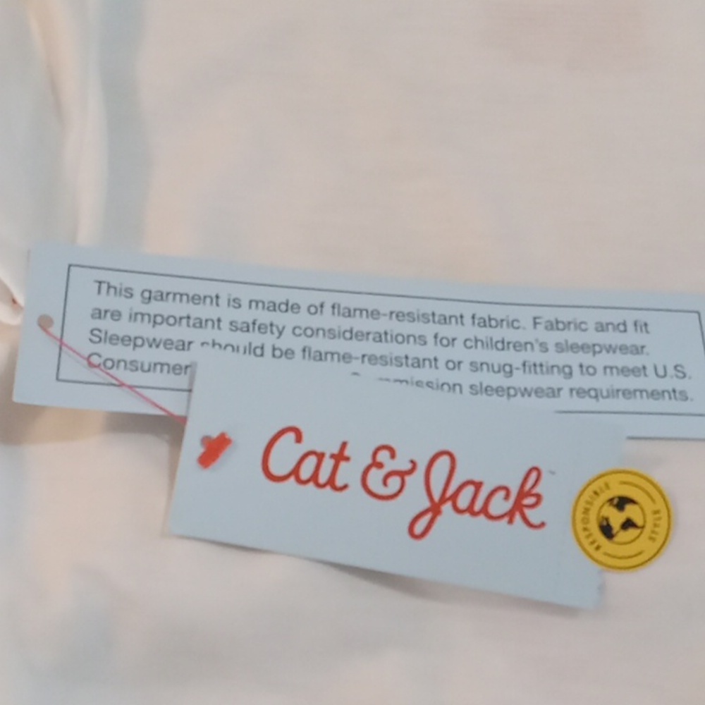 Cat & Jack Christmas Pajamas - Picture 6 of 9
